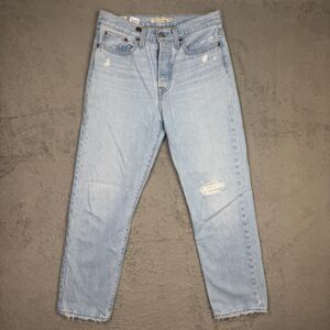 Levi's Wedgie Fit Jeans Womens 28x28 Blue Denim Cotton Distressed Straight Leg
